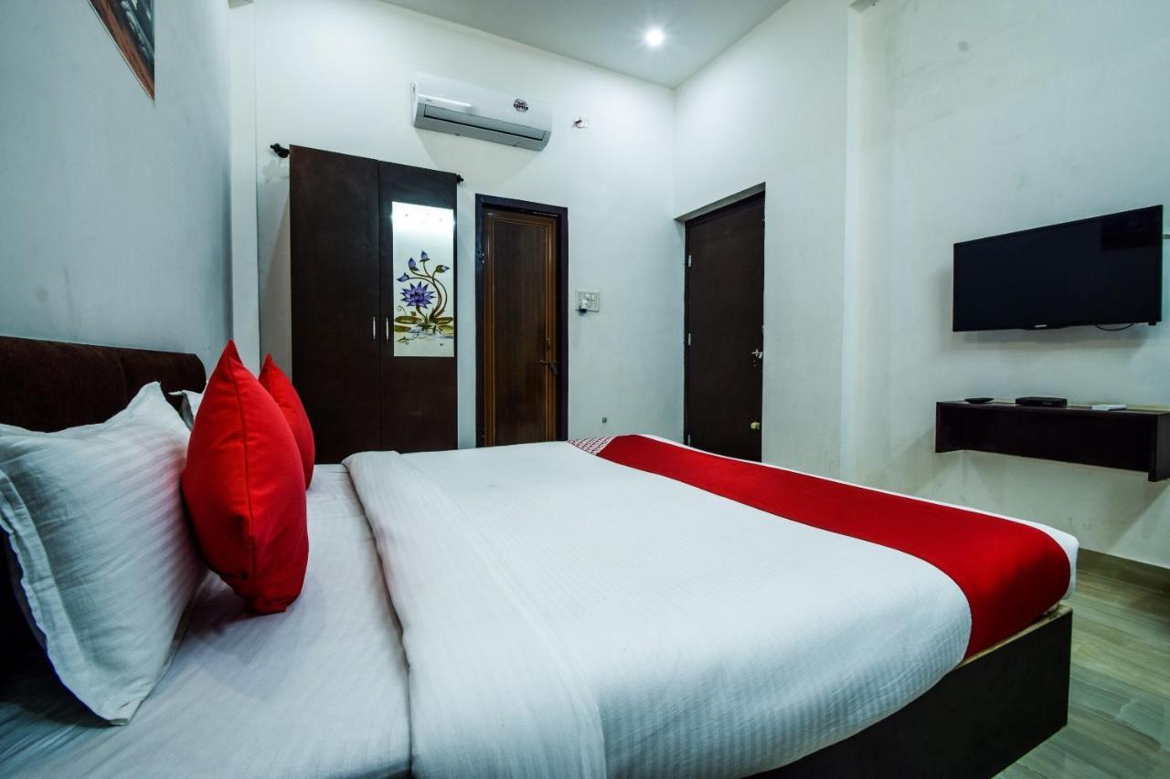 Hotel O Blue Lotus Puskár Kültér fotó